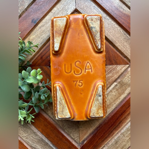 Orange Plant pot - Picture 5 of 8